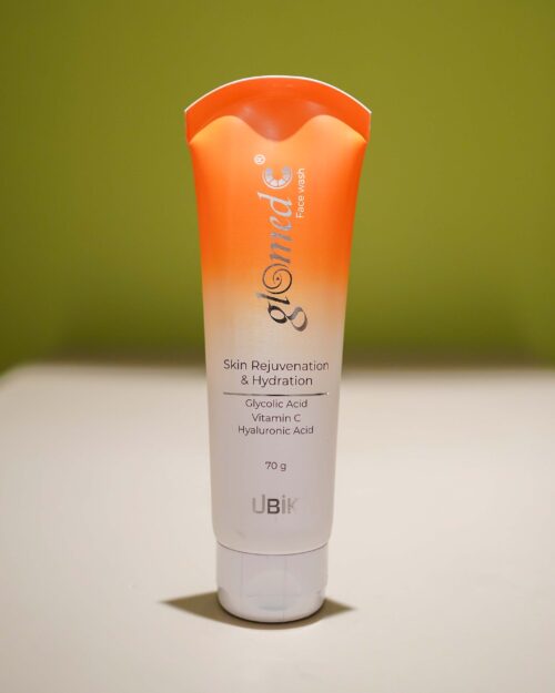 Glomed Face Wash 