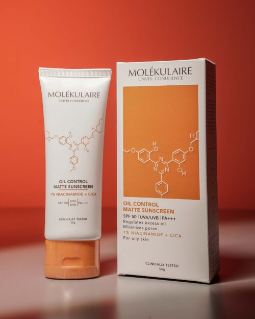 Molekulaire Unveil Confidence Sunscreen